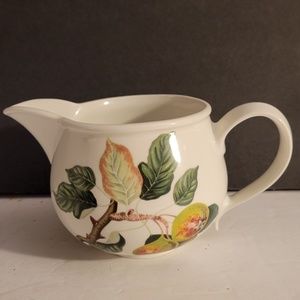 Portmeirion Pomona Gravy Boat Pitcher Teinton Squash Pear 16 OZ MINT Must Sell